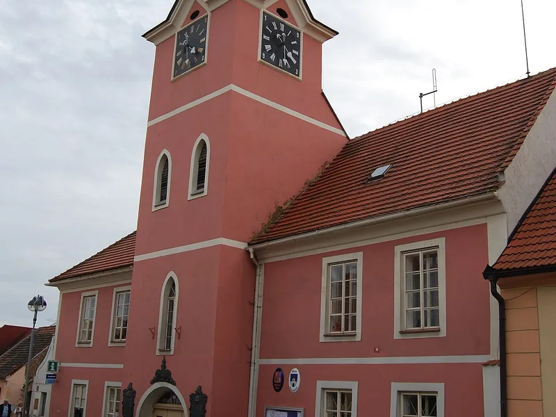 Pink landmark — Kasejovice Town Hall, Kasejovice