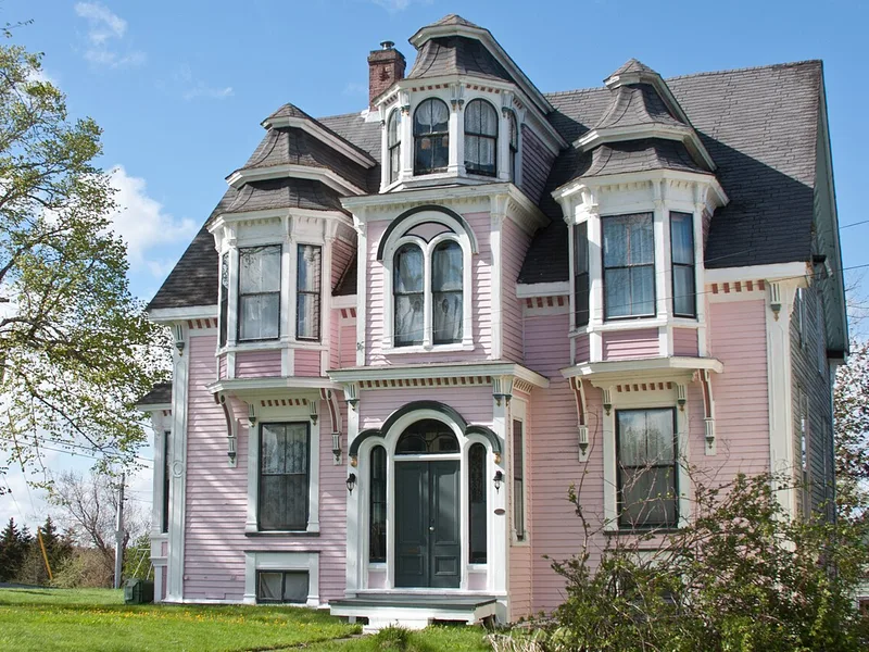 Pink house — Mahone Bay House, Lunenburg