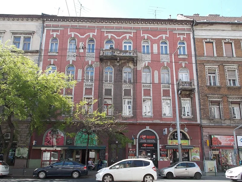 Pink facade — Pink Facade, Budapest, Budapest